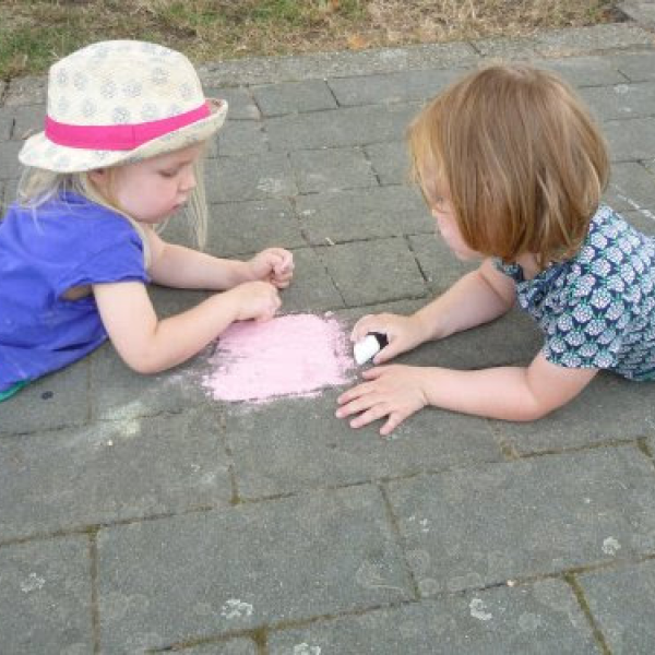 Buiten spelen Buiten spelen